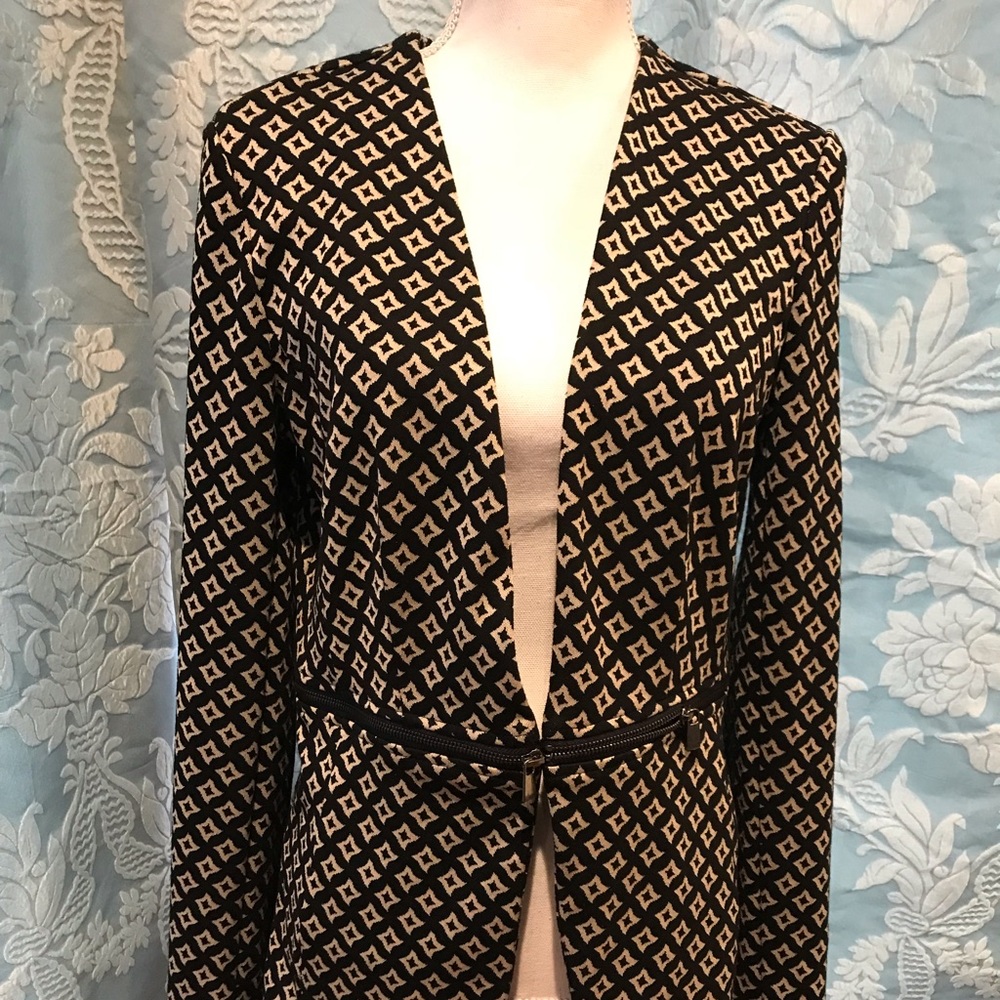 Stylish blazer mid zipper